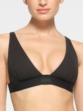 SKIMS Cotton Ribbed Plunge Bralette